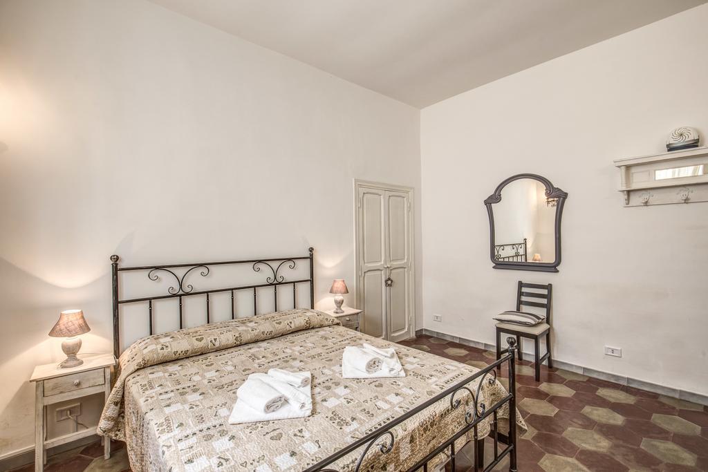 Couette-café Relais La Torretta 2*