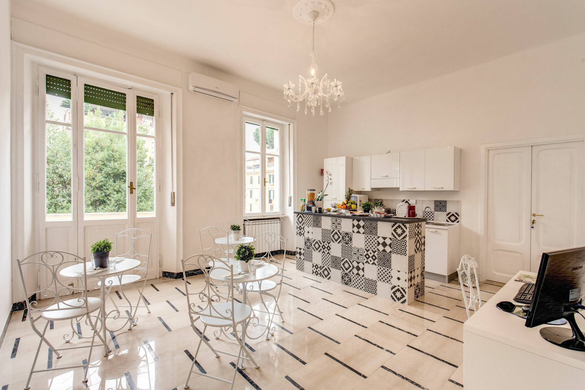 Couette-café Relais La Torretta 2*